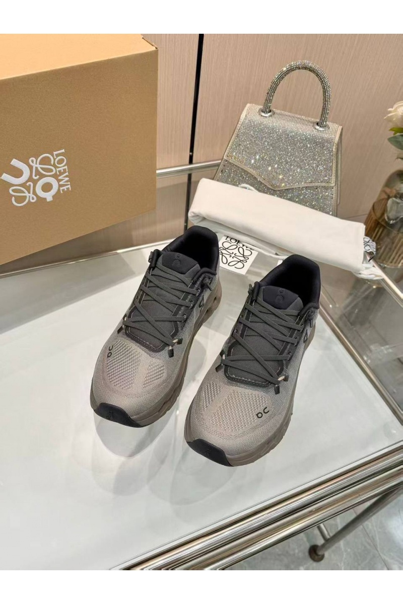 Designer Clothing Женские кроссовки On Cloudtilt premium