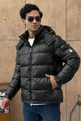 Мужская куртка с матовым эффектом чёрного цвета Maya Short