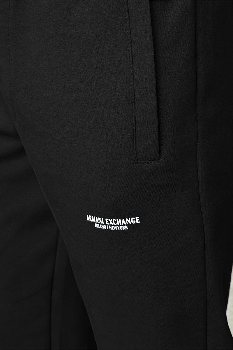 Emporio Armani EA7 Спортивные штаны чёрного цвета