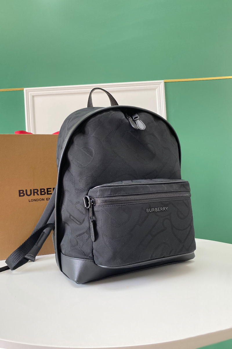 Burberry Нейлоновый рюкзак Premium 42.5x30x14.5 см