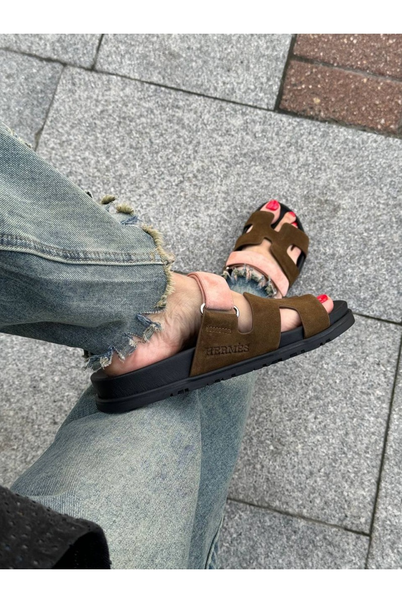 Hermes Женские замшевые сандалии Chypre - Brown / Pink