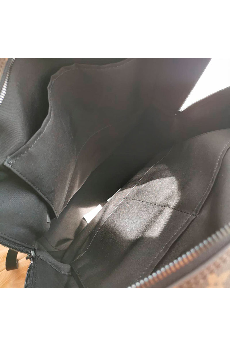 Lоuis Vuittоn Брендовый кожаный рюкзак Dean 40x32 см