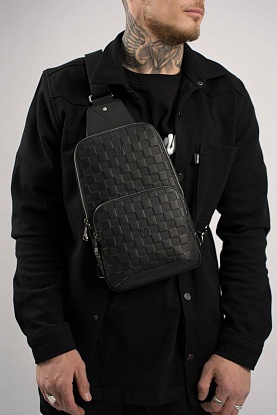 Кожаная сумка Avenue Sling Damier Infini 21x31x9 см