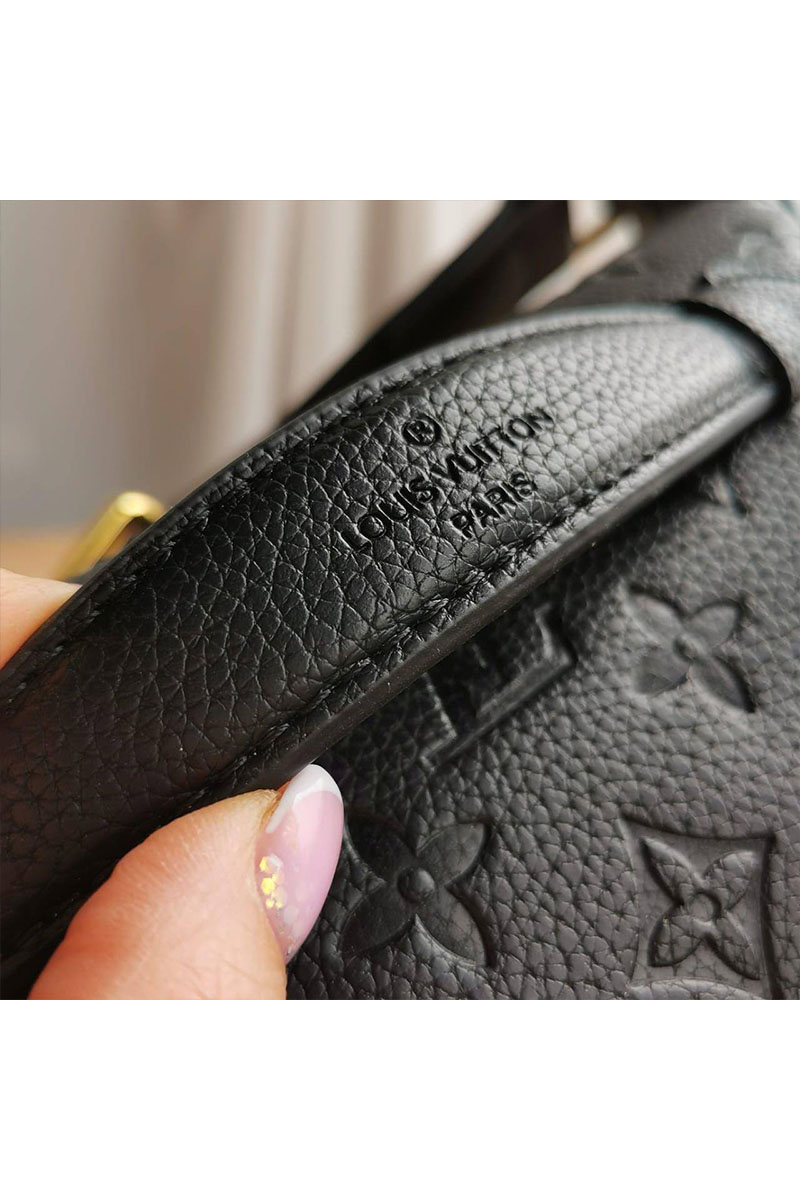 Lоuis Vuittоn Кожаная сумка на пояс Monogram All-over 23x16x10 см