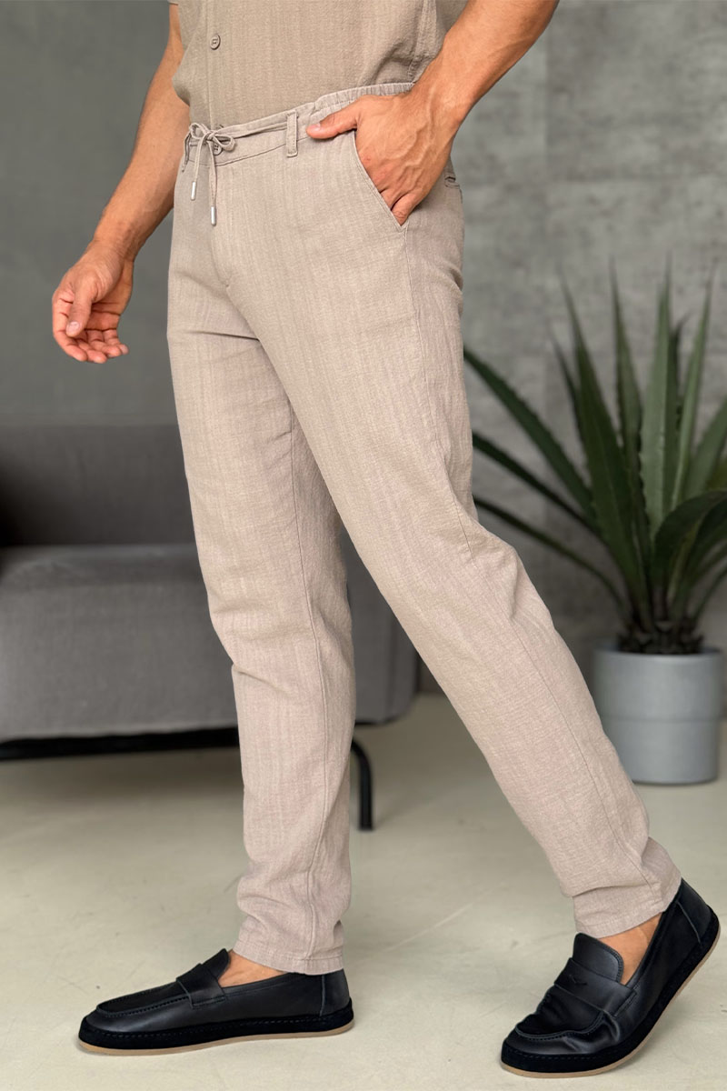 Loro Piana Мужские брюки бежевого цвета