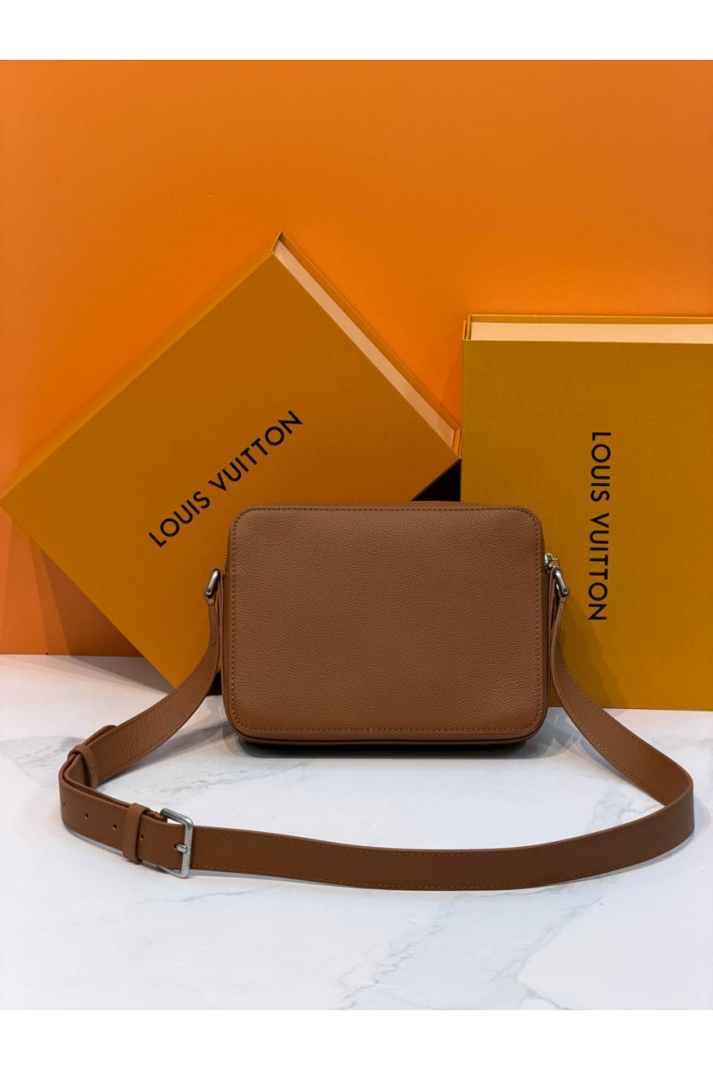 Lоuis Vuittоn Кожаная сумка Boarding Messenger premium 24x18x9 см