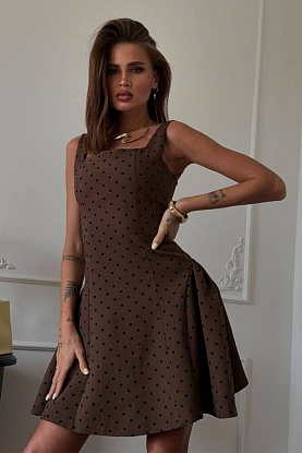Женское шоколадное платье Alaia
