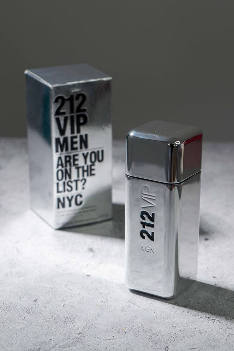Designer Clothing Парфюмерная вода Carolina Herrera 212 VIP Men (100 мл)