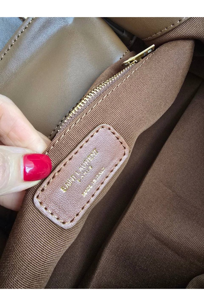 Yves Saint Laurent Замшевая сумка Le 5 a 7 40x22