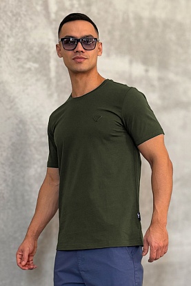 Тёмно-зелёная мужская футболка