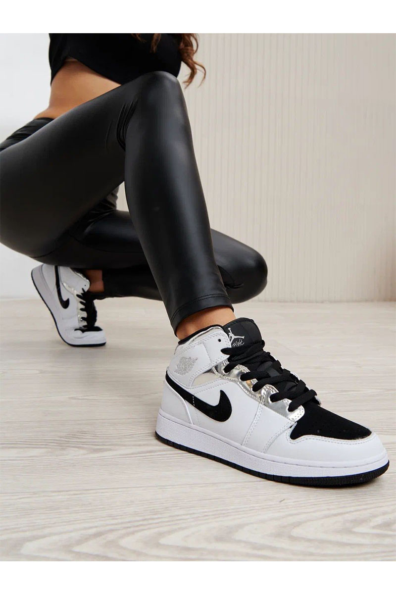Nike Женские кроссовки Dunk High - White / Black / Silver