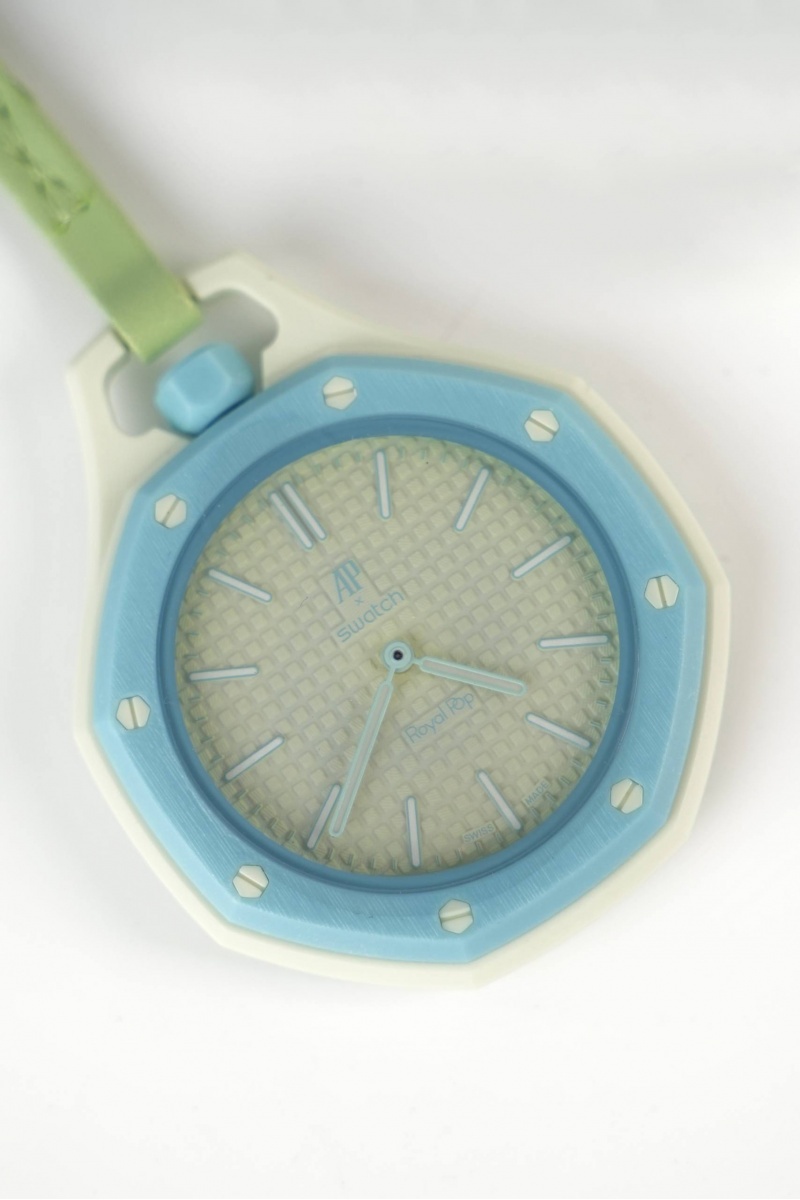 Designer Clothing Часы Audemars Piguet x Swatch "Royal Pop" Blaue Acht premium