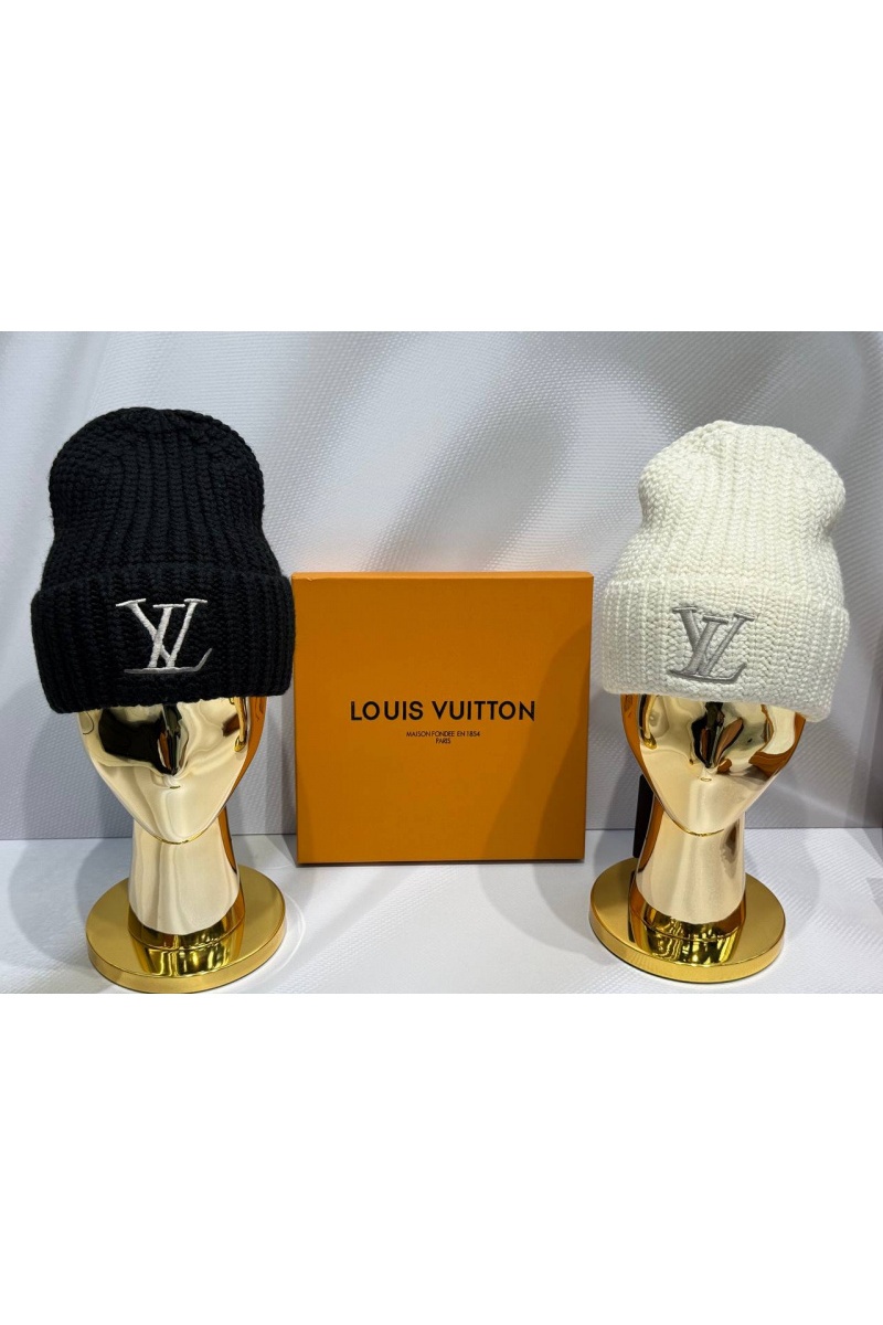 Lоuis Vuittоn Шапка logo-embroidered - White