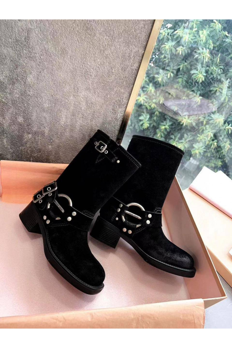 MIU MIU Женские замшевые сапоги Ankle Premium