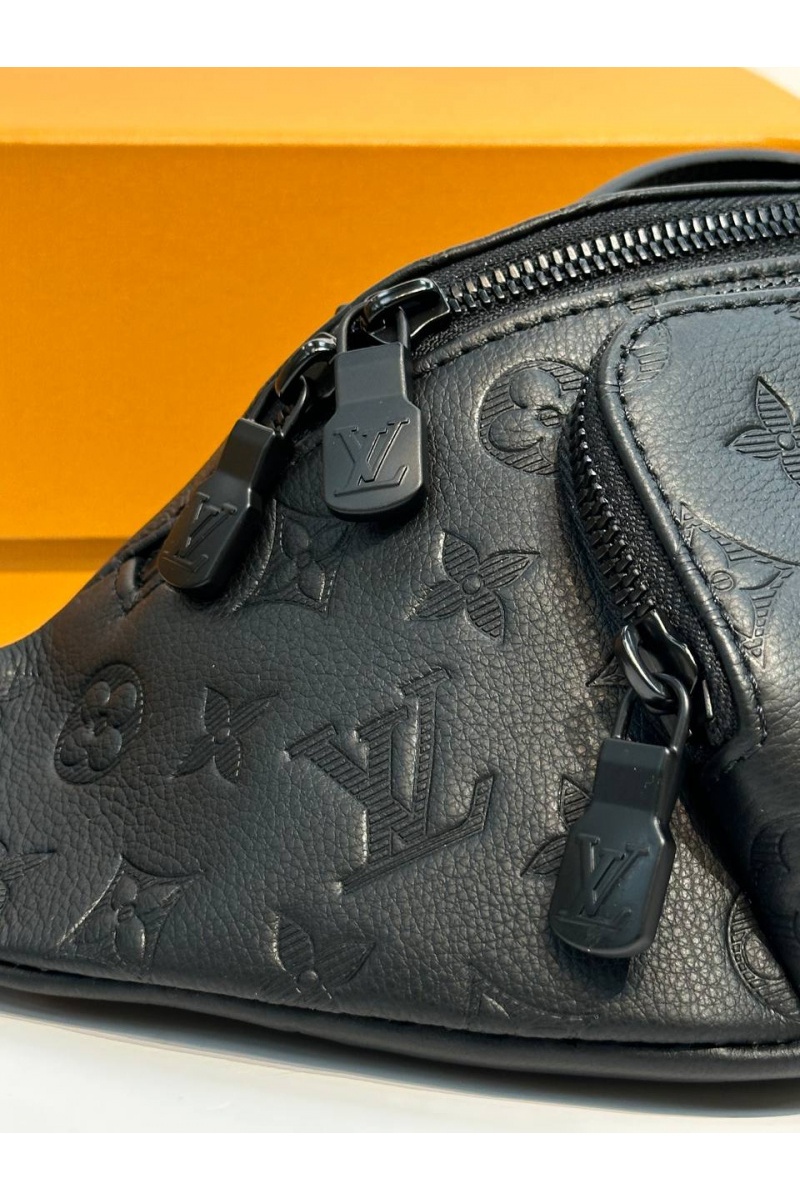 Lоuis Vuittоn Кожаная сумка Rush Bumbag premium 30x15x8 см