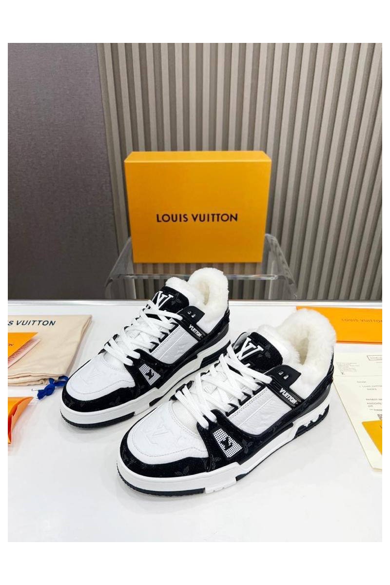 Lоuis Vuittоn Кожаные кроссовки с мехом Trainer Premium - White / Black