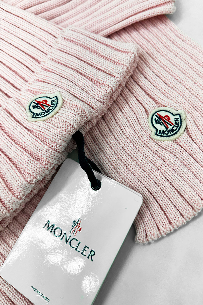 Moncler Комплект из шапки и шарфа розового цвета logo-patch