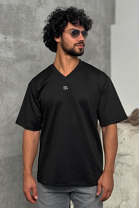 Чёрная оверсайз футболка logo-plaque