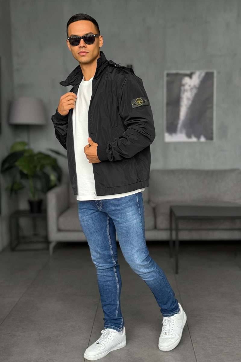 Stone Island Мужская чёрная куртка с патчем на плече