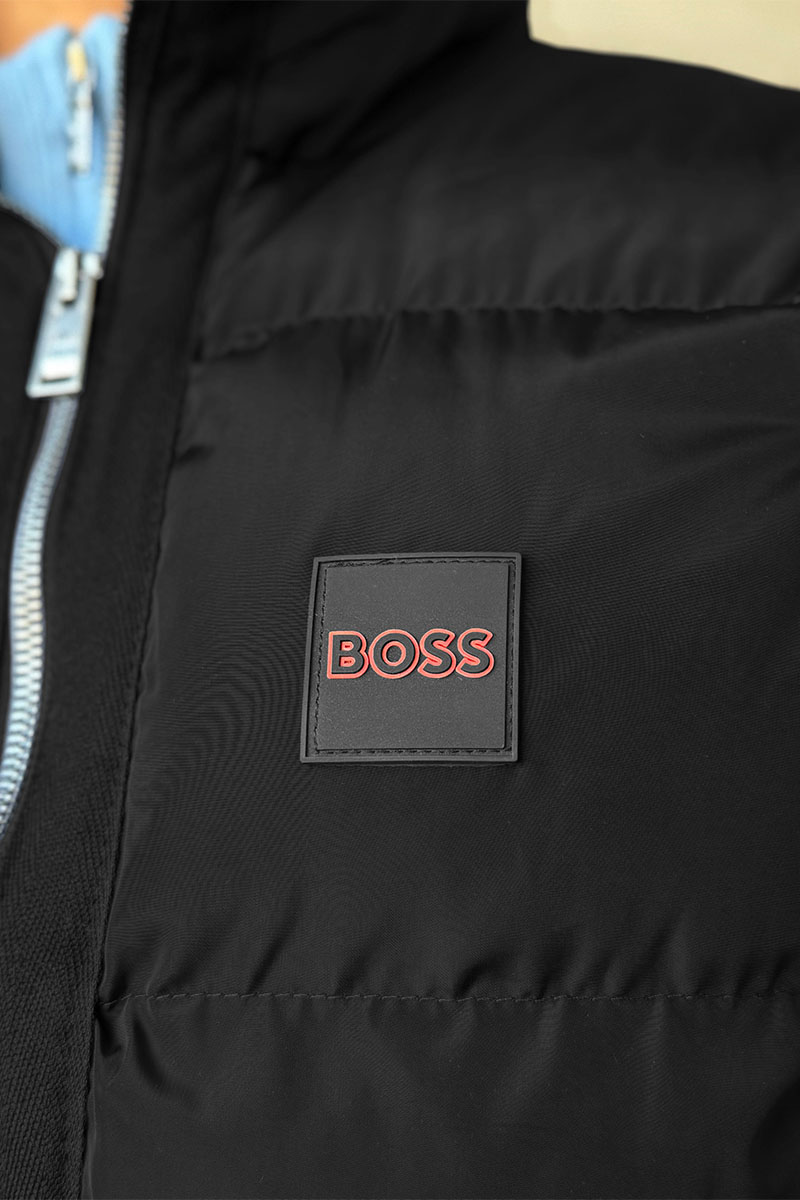 Hugо Воss Мужской чёрный жилет logo-patch 
