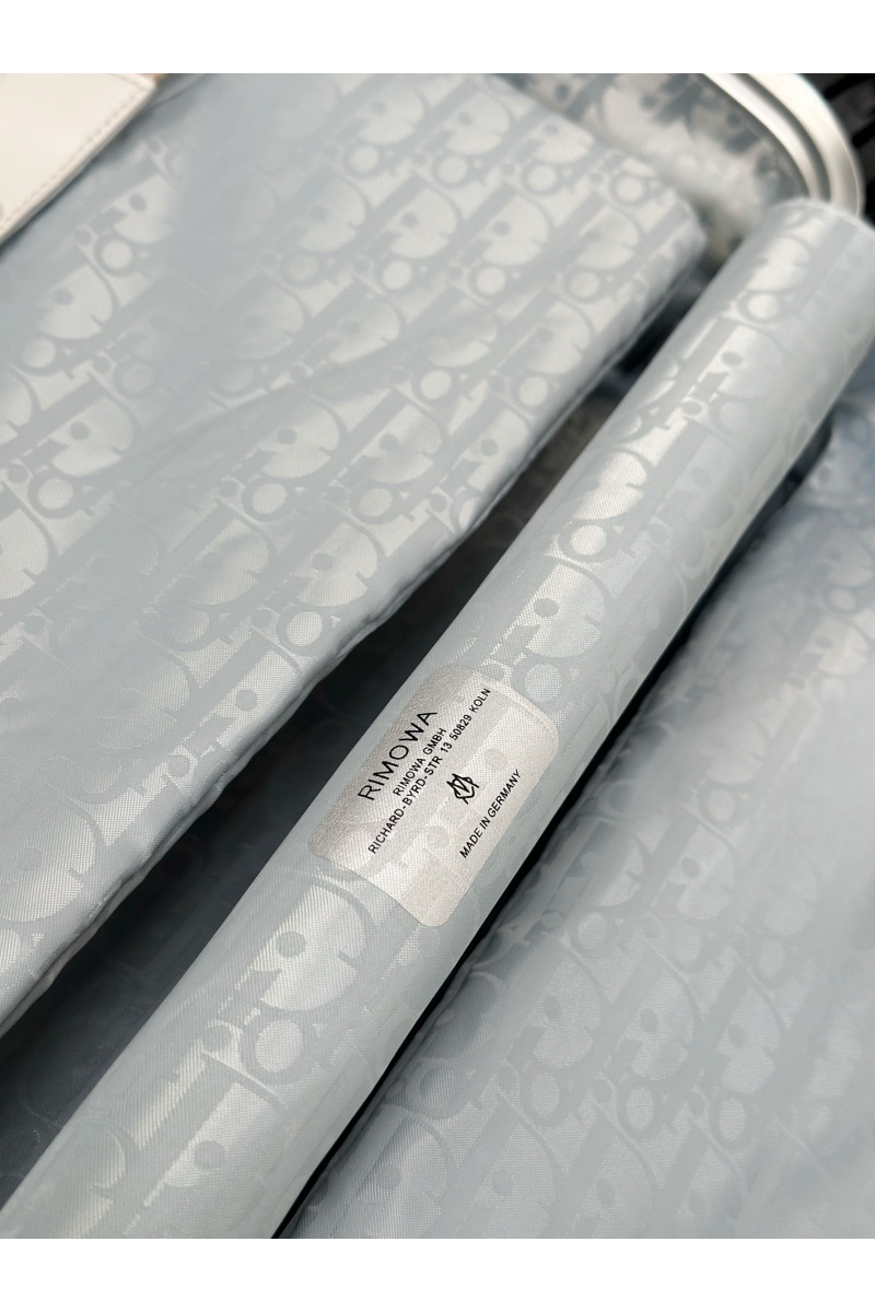 Rimowa Чемодан Aluminum L Premium 79x48x27 см