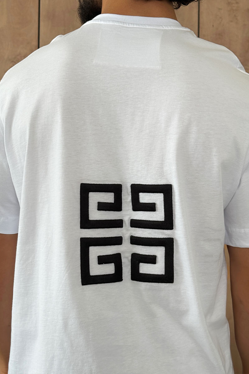 Givenchy Белая оверсайз футболка embossed logo
