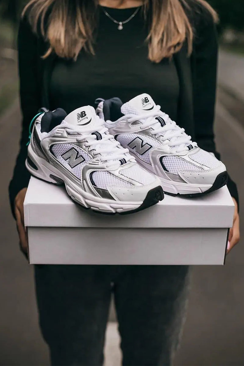 Sneakers Кроссовки 530 Abzorb  - White / Grey