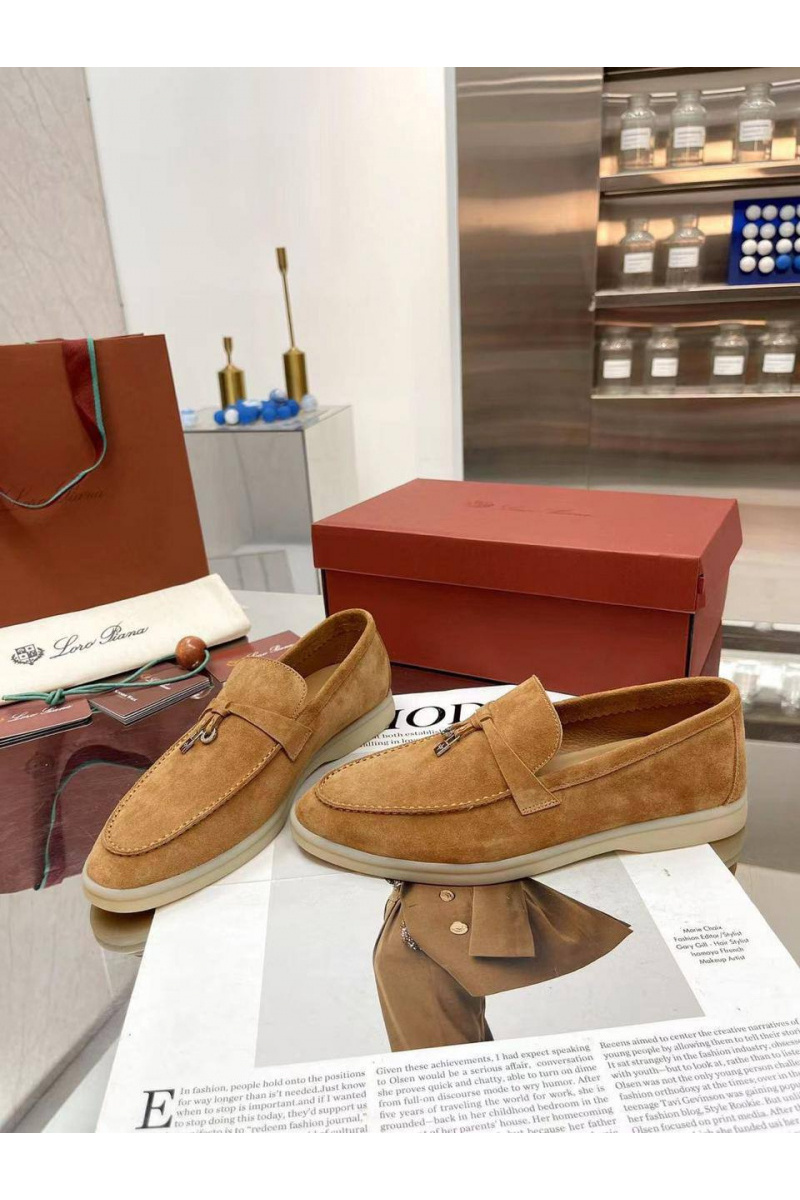 Loro Piana Женские замшевые лоферы Summer Charms Walk premium