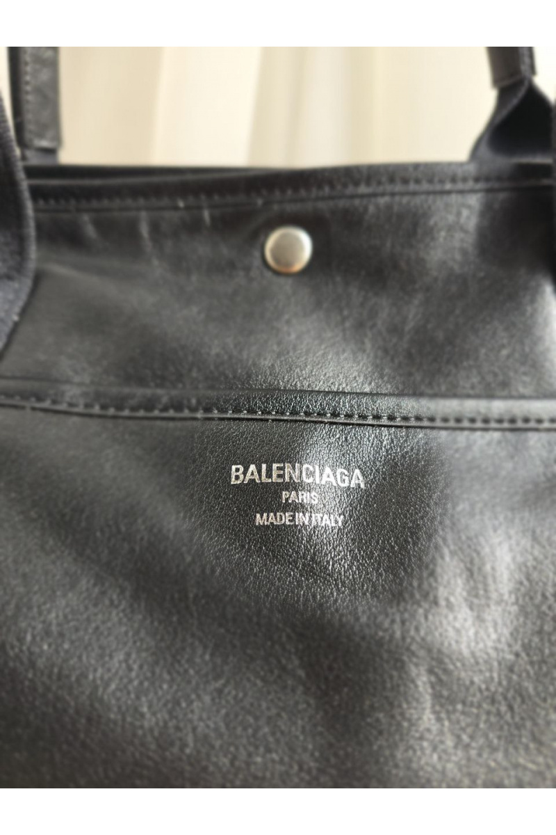 Balenciaga Кожаная сумка Biarritz 30x22 см