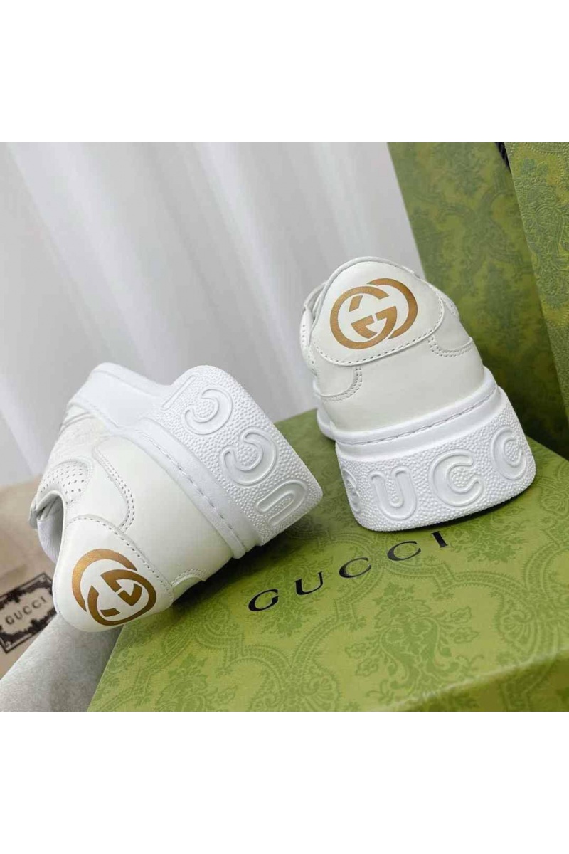 Gucci Женские кроссовки GG Chunky B - White
