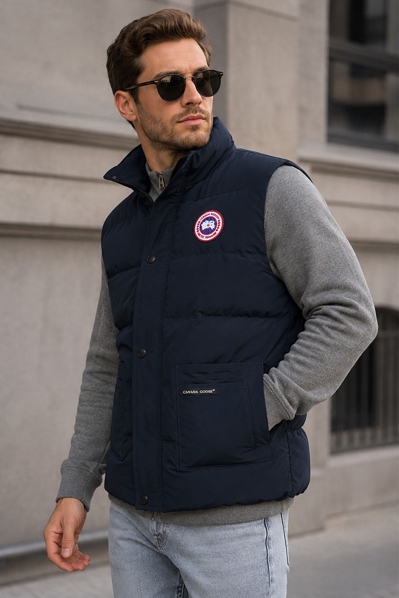 Canada Goose Жилет тёмно-синего цвета logo-patch 