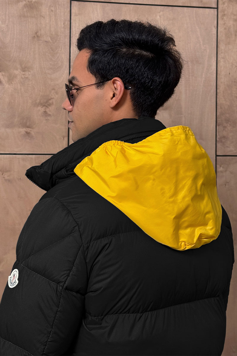 Moncler Мужской чёрный пуховик Katmai