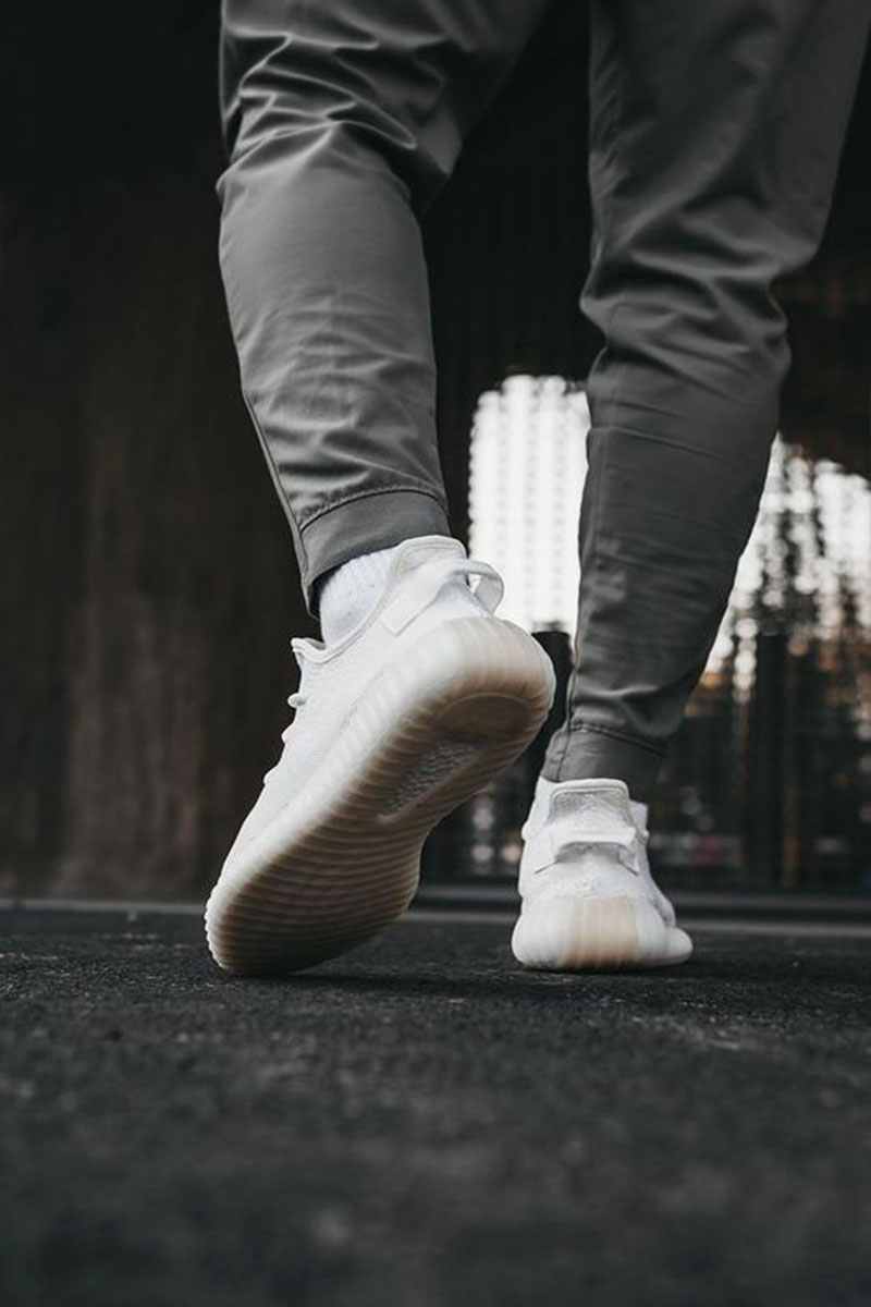 Adidas Кроссовки Yeezy Boost 350 V2 Triple White