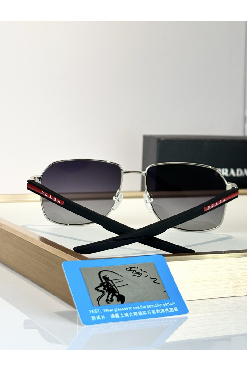 Prada Солнцезащитные очки Linea Rossa
