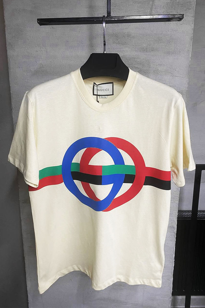 Gucci Мужская футболка бежевого цвета GG print