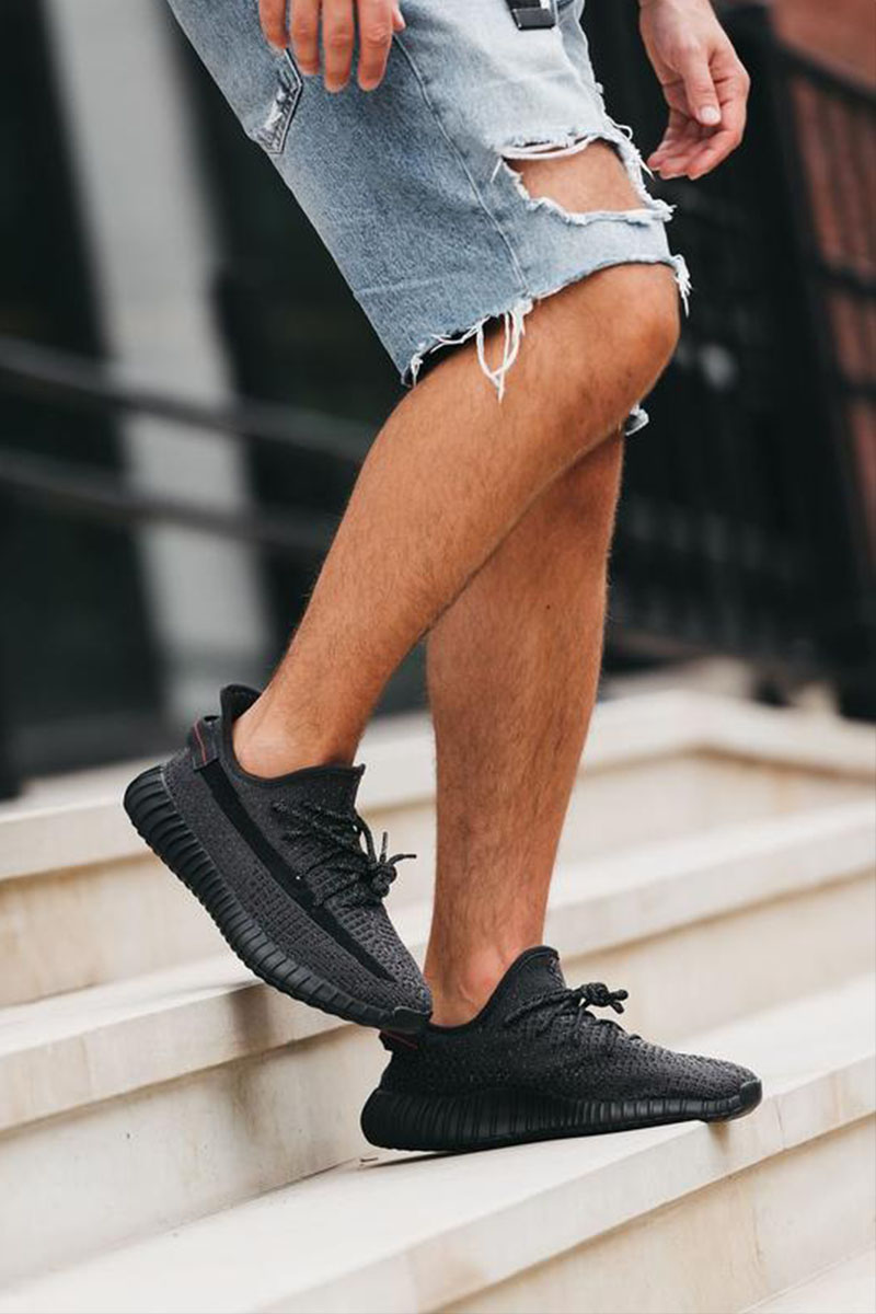Adidas Кроссовки Yeezy Boost 350 V2 - Triple Black