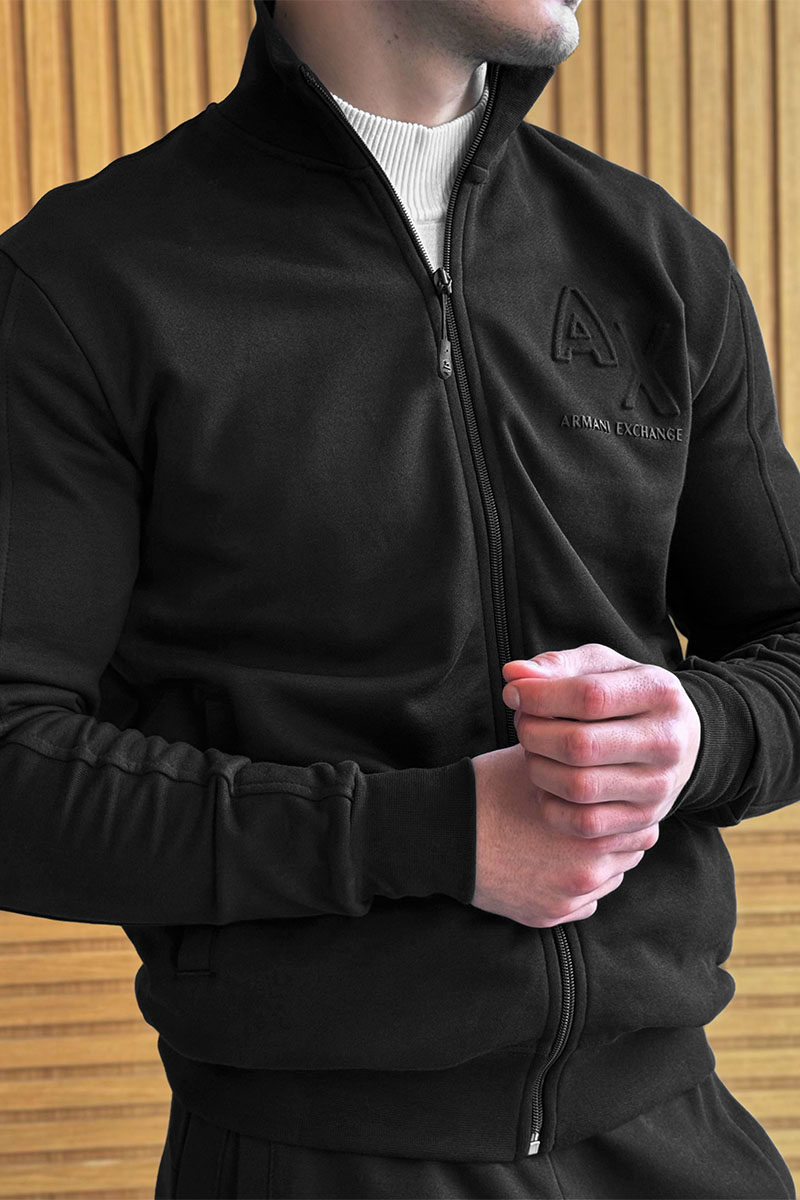 Emporio Armani EA7 Спортивный костюм чёрного цвета 