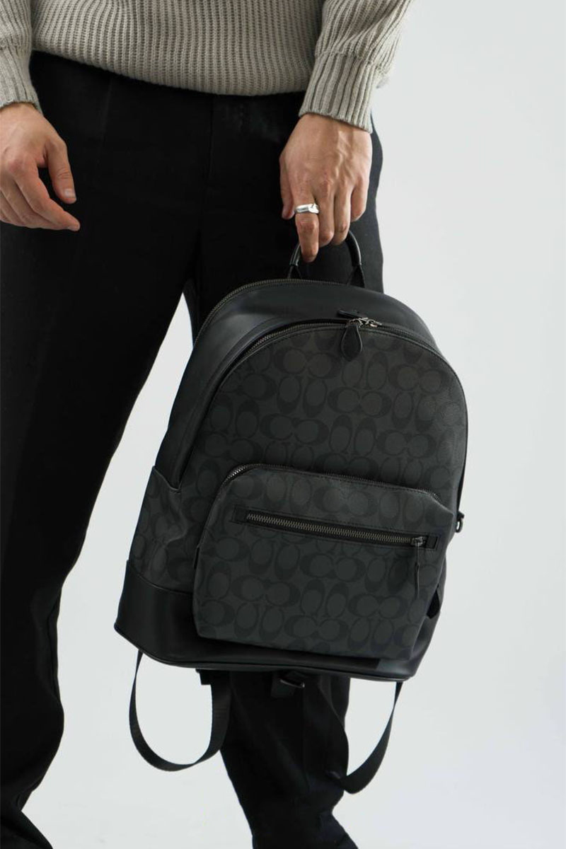 Coach Кожаный рюкзак Coach monogram 40x30 см