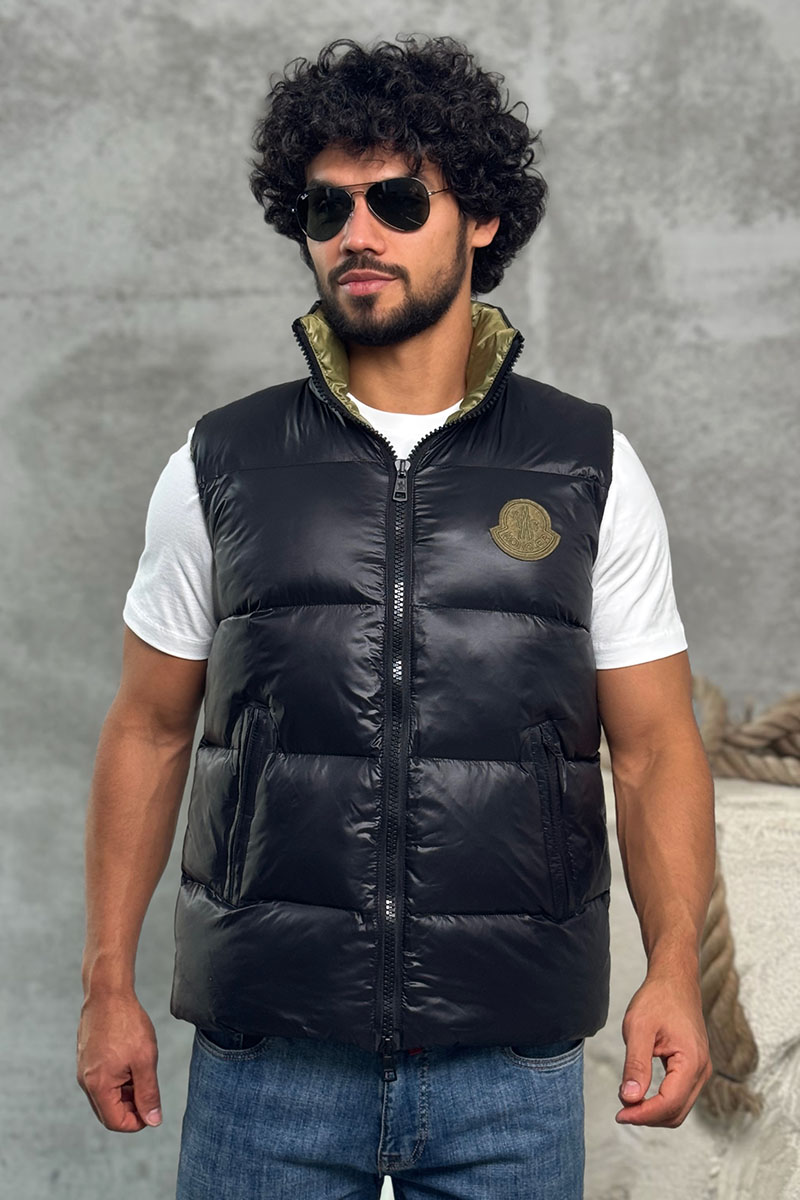Moncler Утеплённый жилет чёрного цвета