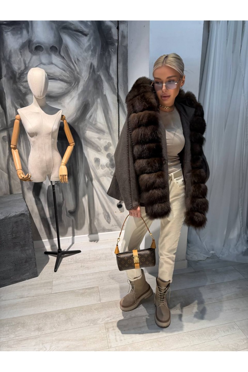Max Mara Женское пальто с натуральным мехом premium