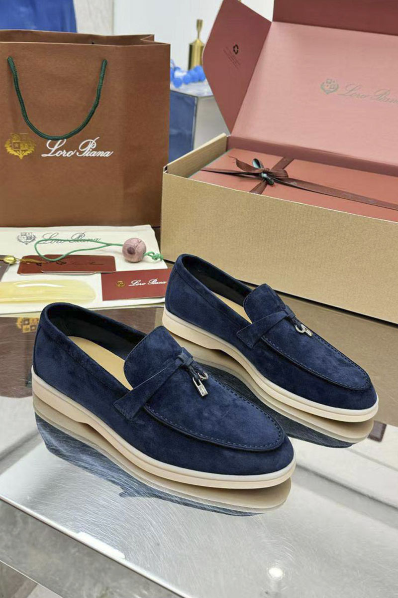 Loro Piana Женские замшевые лоферы Summer Charms Walk premium
