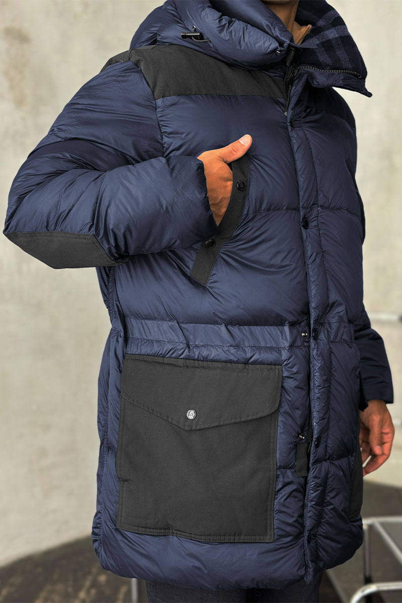 Burberry Удлинённый тёмно-синий пуховик Nylon logo-patch