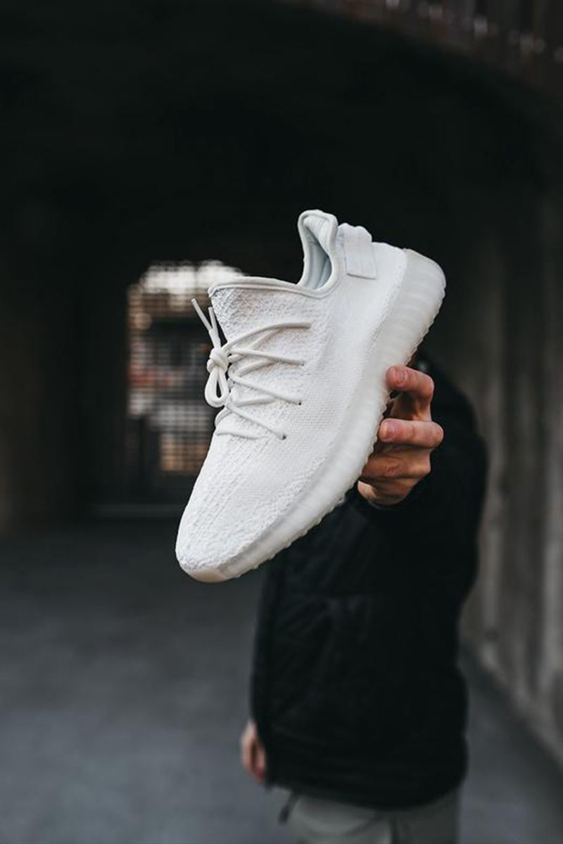 Adidas Кроссовки Yeezy Boost 350 V2 Triple White