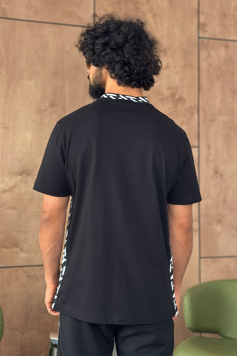 Versace Чёрная мужская футболка La Greca trim