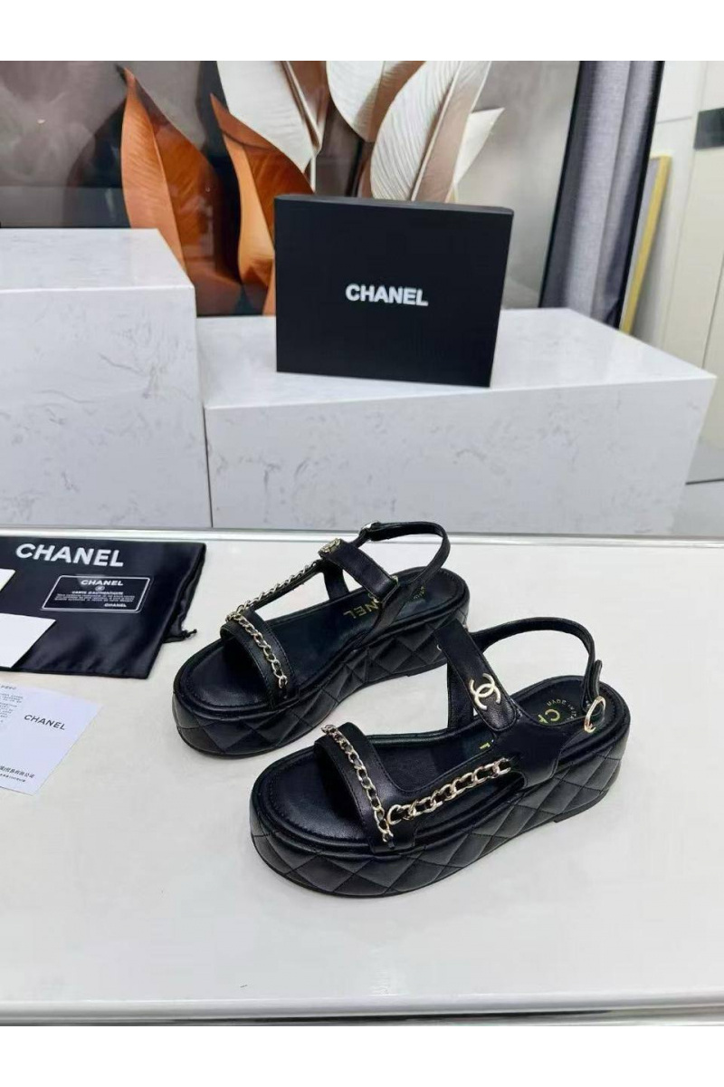 Chаnеl Женские кожаные сандалии чёрного цвета 