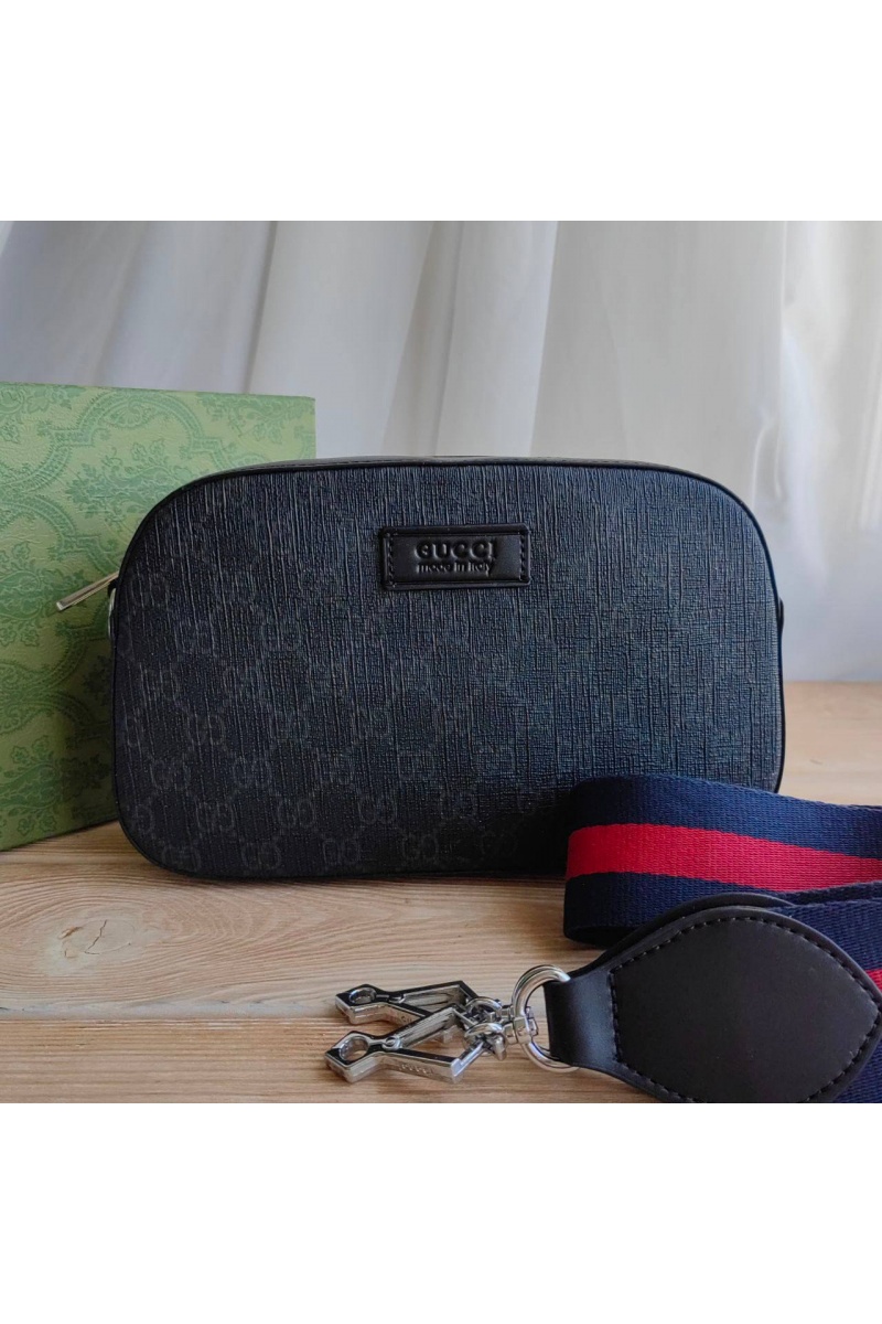 Gucci Сумка-мессенджер GG Supreme 23x15 см