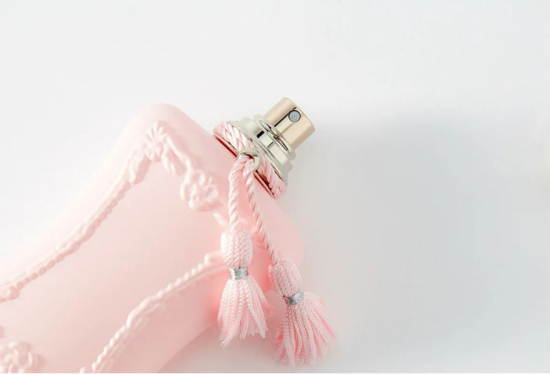 Designer Clothing Парфюмерная вода Delina Royal Essence (75 мл)