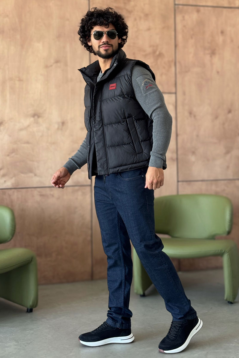 Hugо Воss Мужской чёрный жилет 