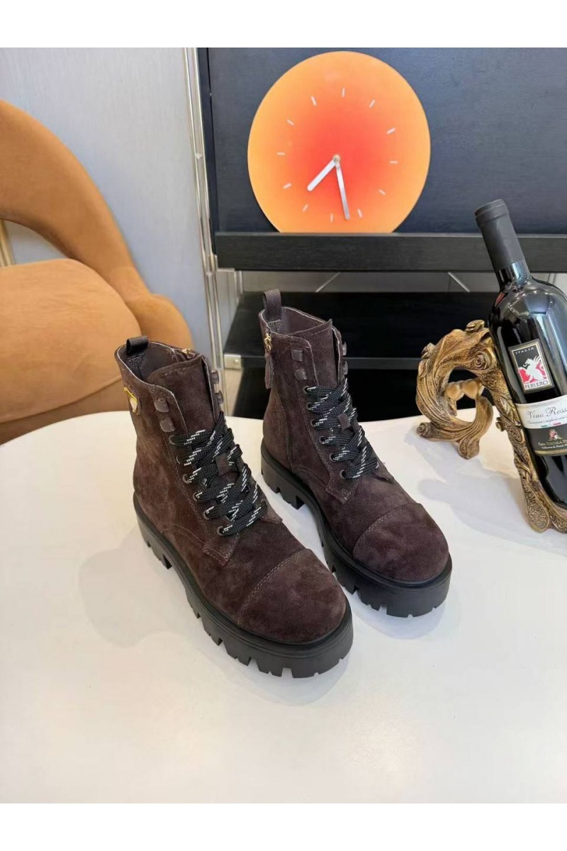 Prada Женские замшевые ботинки 