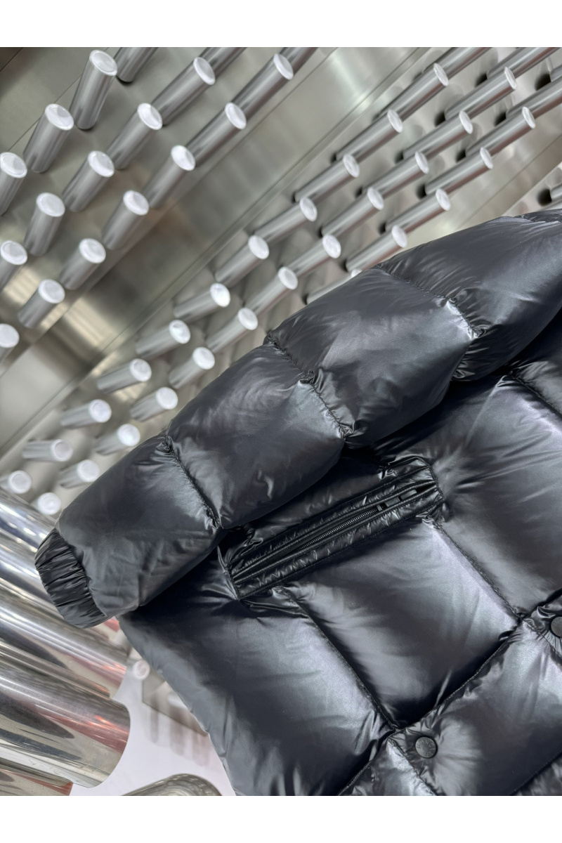 Moncler Мужской пуховик Genius